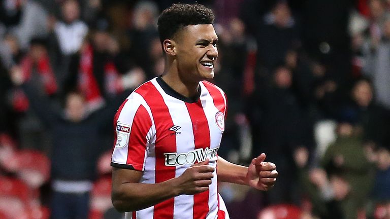 Ollie Watkins ha marcado 22 goles para Brentford en 37 apariciones esta temporada