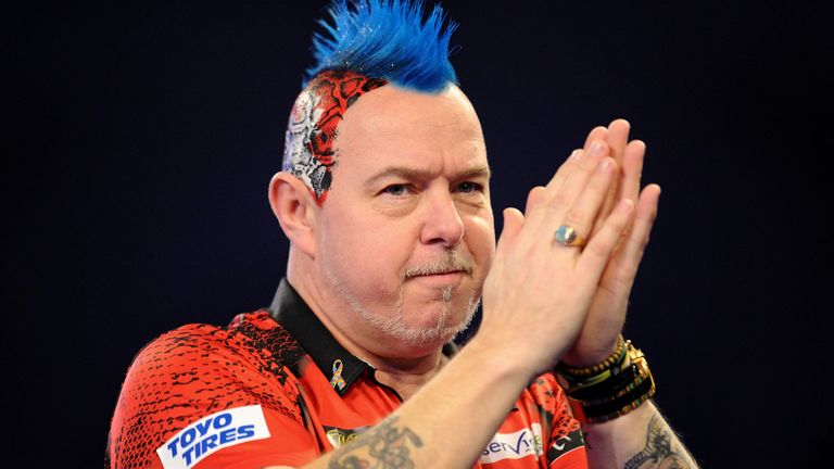 Michael van Gerwen takes on Peter Wright in the PDC World ...