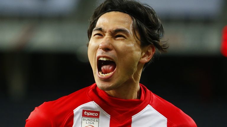 Minamino could make his Liverpool debut against Everton