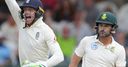 Should Dean Elgar have been given out?