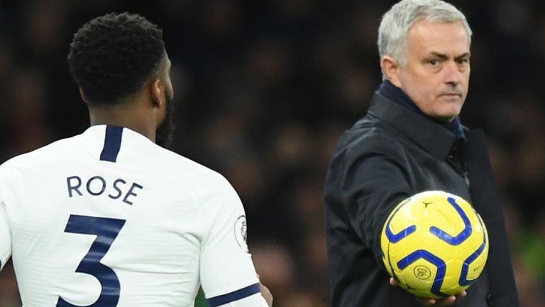 Rose ha hecho 16 apariciones en el  Tottenham esta temporada, pero solo cinco desde que José Mourinho se convirtió en gerente en noviembre.