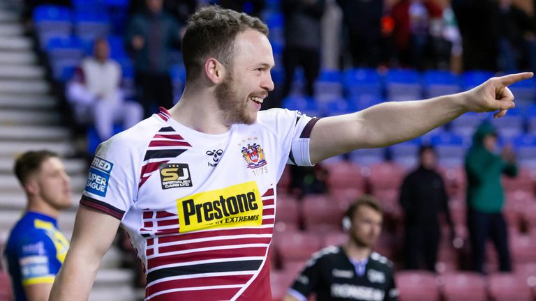 Liam Marshall's second half try proved the difference as Wigan edged past 12-man Warrington 