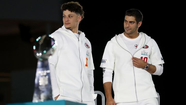 Which quarterback will be smiling on Sunday night?
