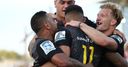 Gatland's Chiefs stun Crusaders