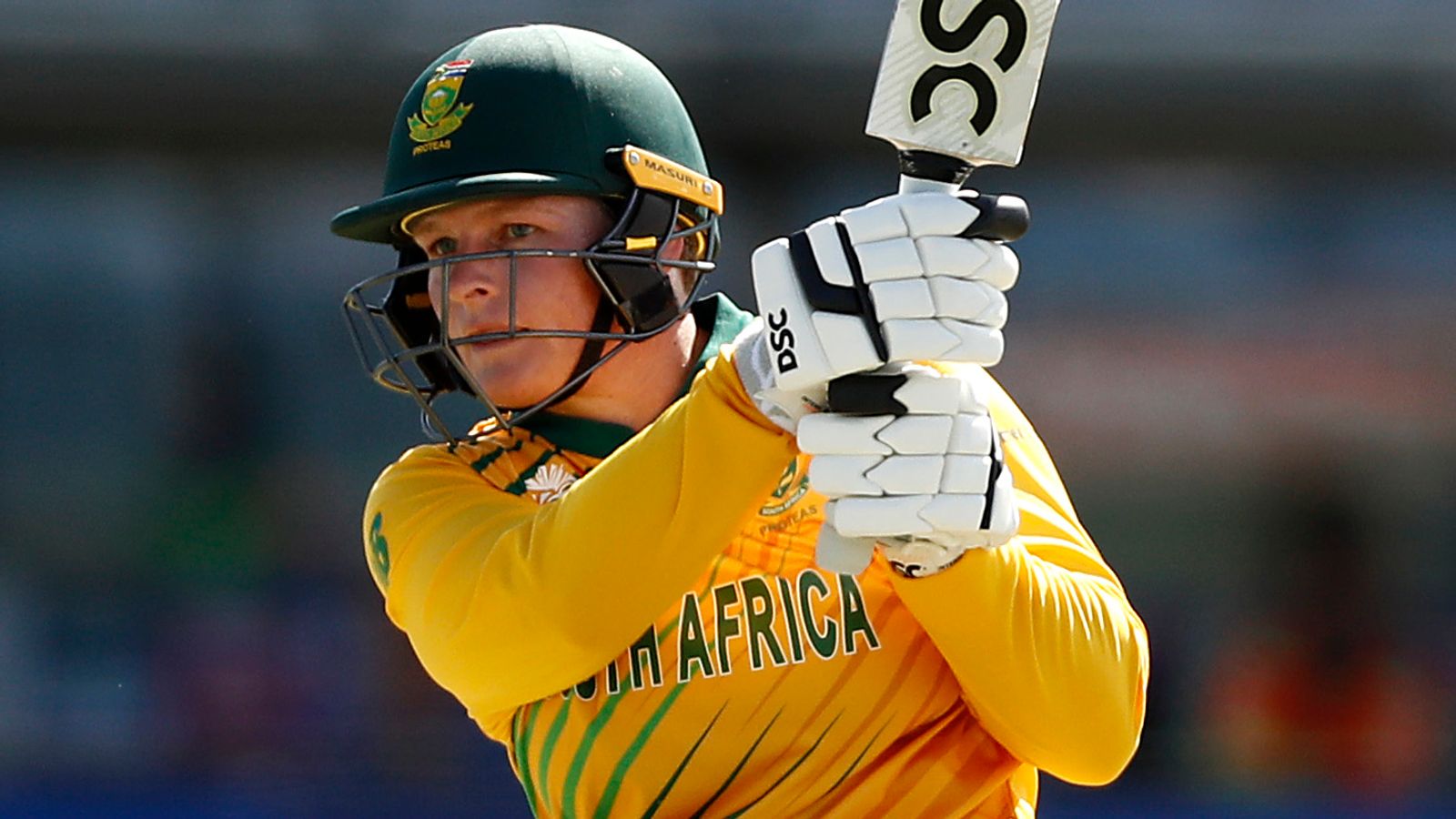 Lizelle Lee: South Africa batter announces retirement from international cricket