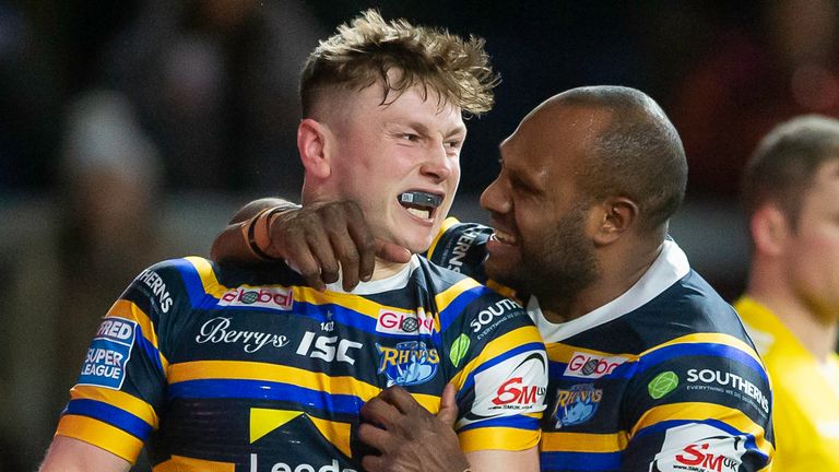 Watch highlights as Leeds overcame Hull KR in a 10-try rout.