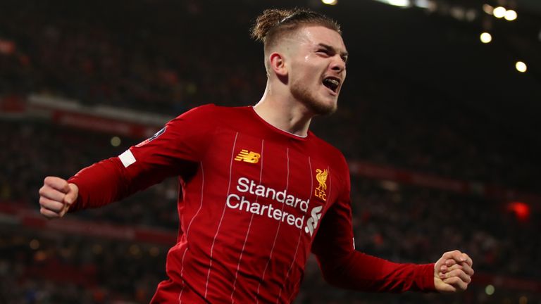 Harvey Elliott de Liverpool dice que se esfuerza por ser como la leyenda del club Steven Gerrard