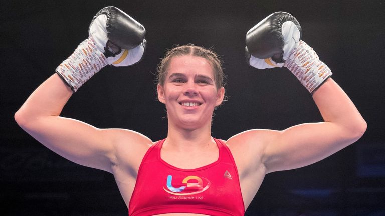 Savannah Marshall apunta a una pelea por el título mundial 