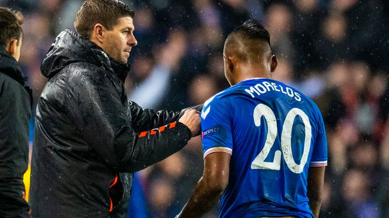 El máximo goleador de los Rangers, Alfredo Morelos, quedó fuera del partido del sábado debido a una violación de la disciplina del club.