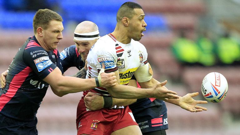 Highlights of the Super League match between Wigan Warriors and Hull FC