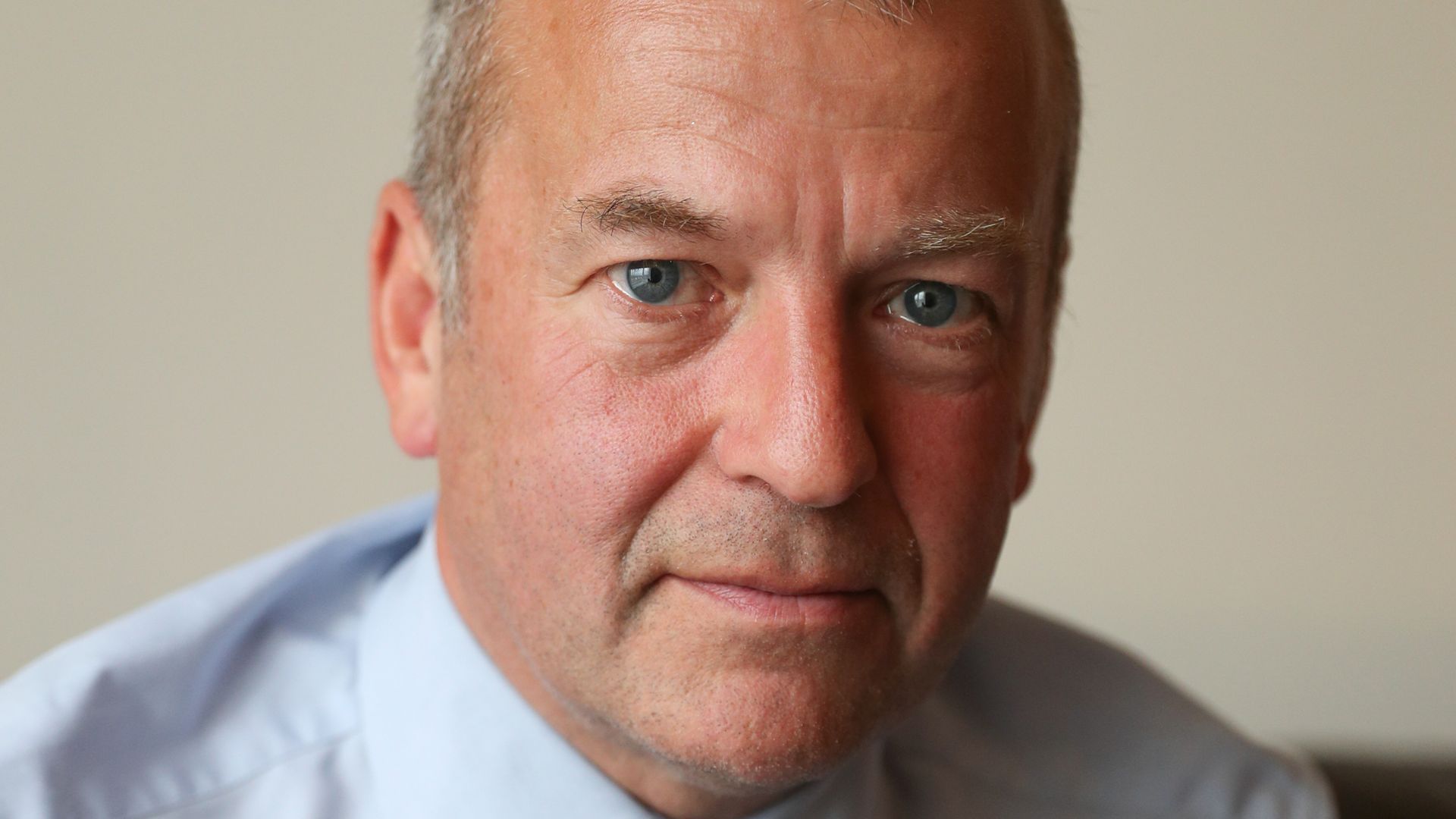 Hull KR chairman Hudgell to stand down