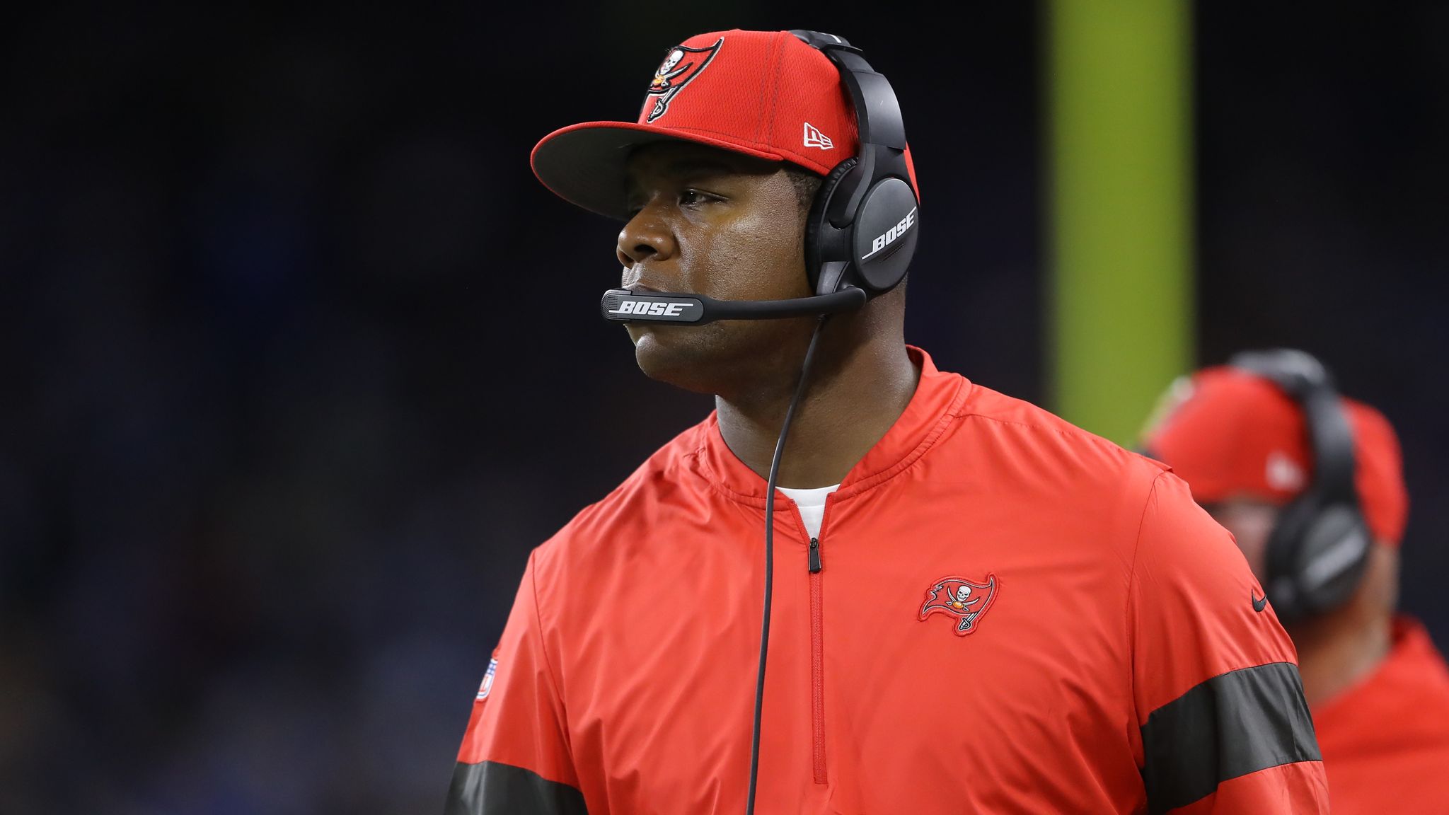 Jameis Winston embracing leadership role with Buccaneers