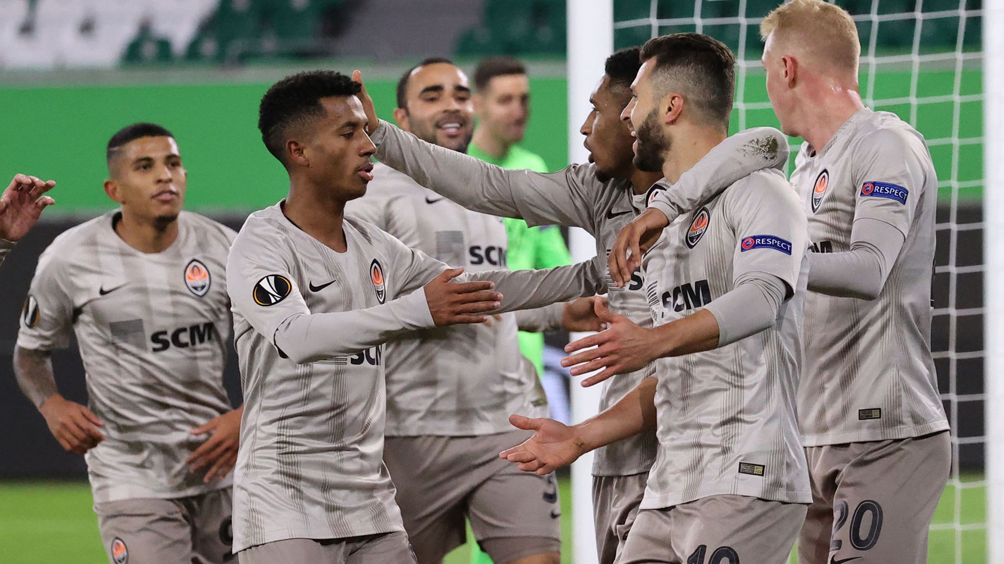 Europa League Round Up Basel Wolfsburg And Istanbul Basaksehir