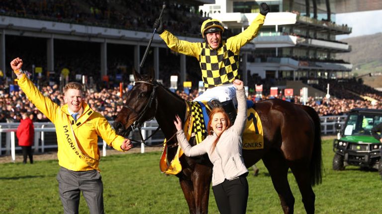 Al Boum Photo hizo historia al ganar la Cheltenham Gold Cup por segundo año consecutivo