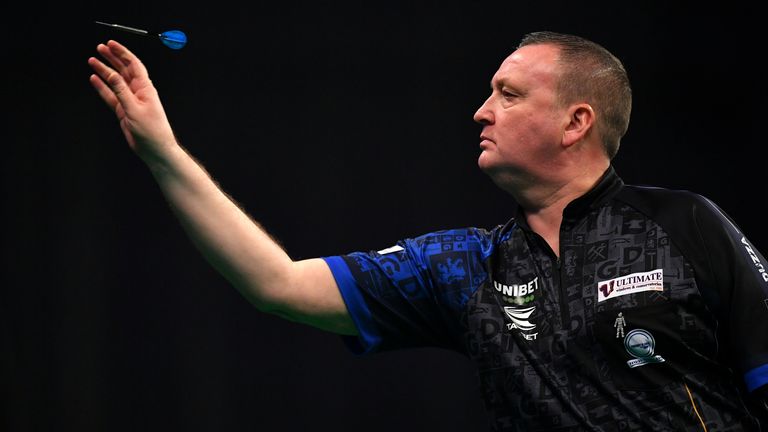 Glen Durrant puso fin al invicto inicio de Gerwyn Price en la Premier League