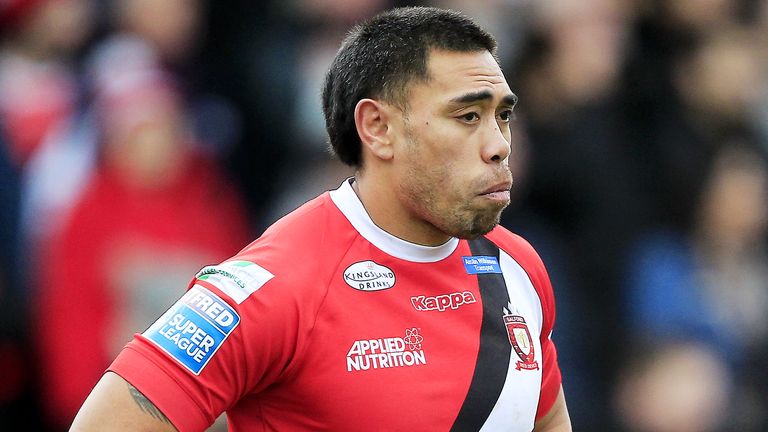 Ken Sio scored a consolation try for Salford
