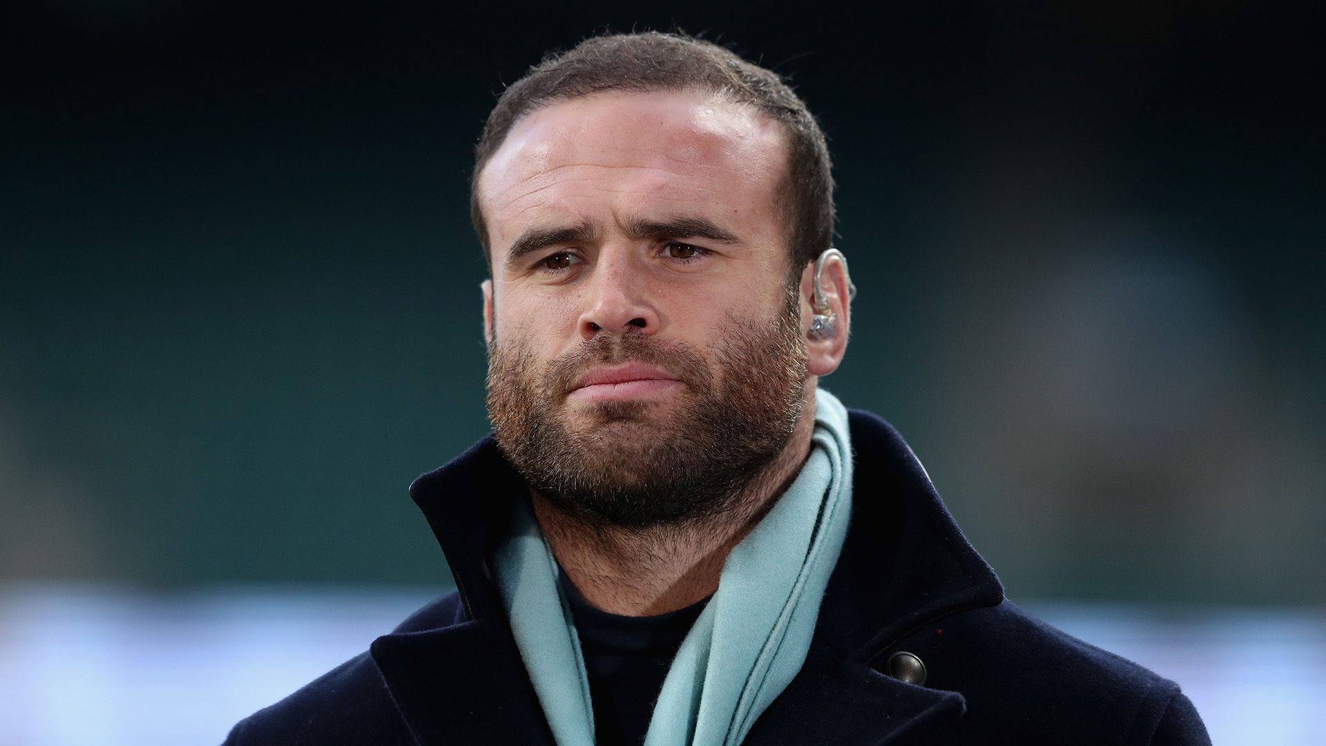 Jamie Roberts signs for Dragons