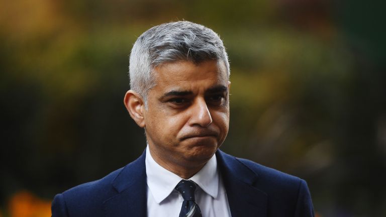 Sadiq Khan has asked London's Premier League and Championship clubs for their help during the coronavirus pandemic