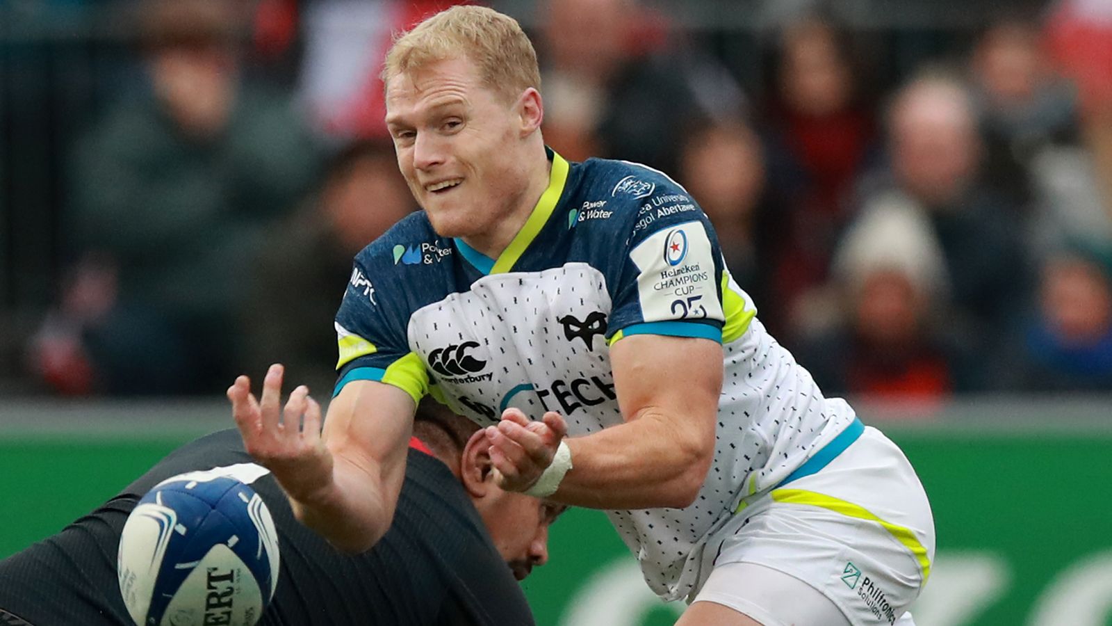 Aled Davies joins Saracens on threeyear deal from Ospreys Rugby