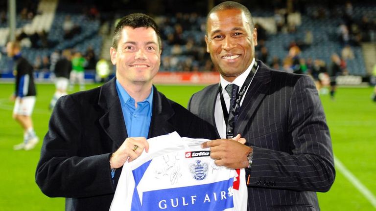 Chris Kemp ha participado en los últimos 1.503 juegos que involucran a Queens Park Rangers, una carrera que podría detenerse debido al coronavirus