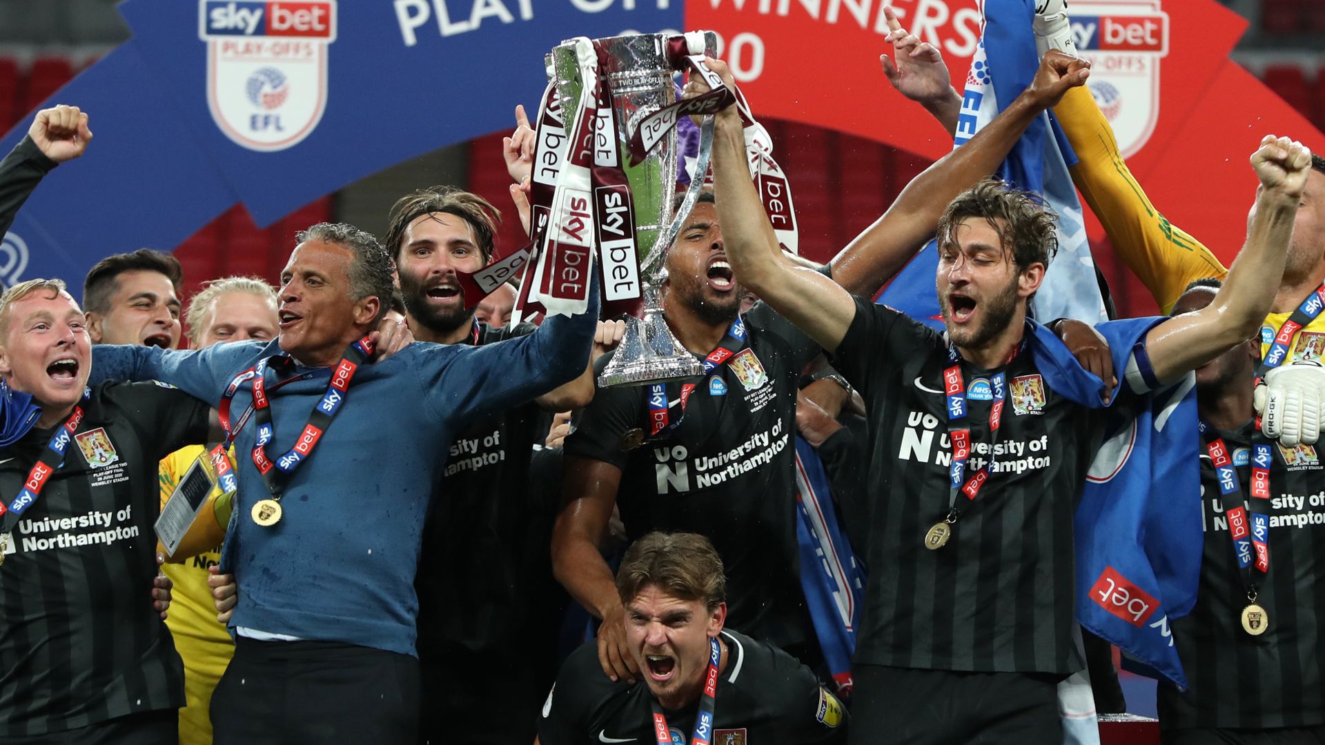 Northampton thump Exeter to win promotion