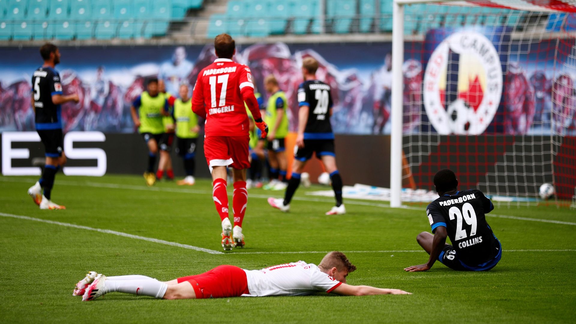 Leipzig denied by Paderborn late show