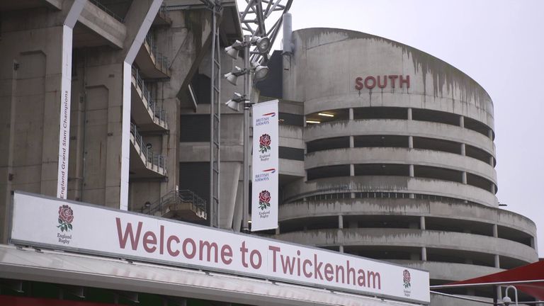 Former England Rugby League player Martin Offiah says he doesn't have any 'bad' feeling towards fans who sing 'Swing Low, Sweet Chariot', but has called for greater education around the history of the song