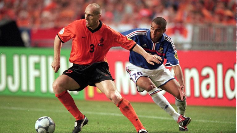 Stam holding off David Trezeguet in the group match vs France