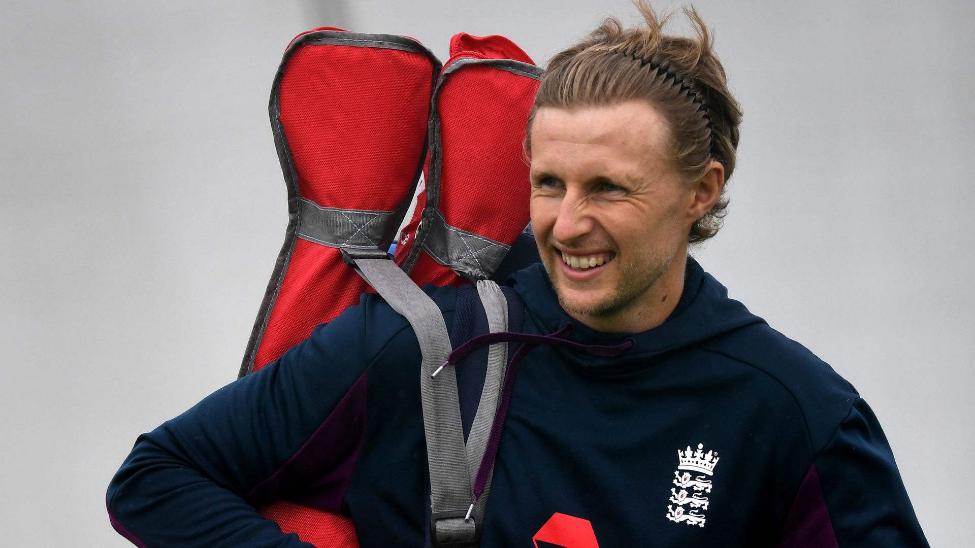 Rain delays toss at Emirates Old Trafford LIVE!