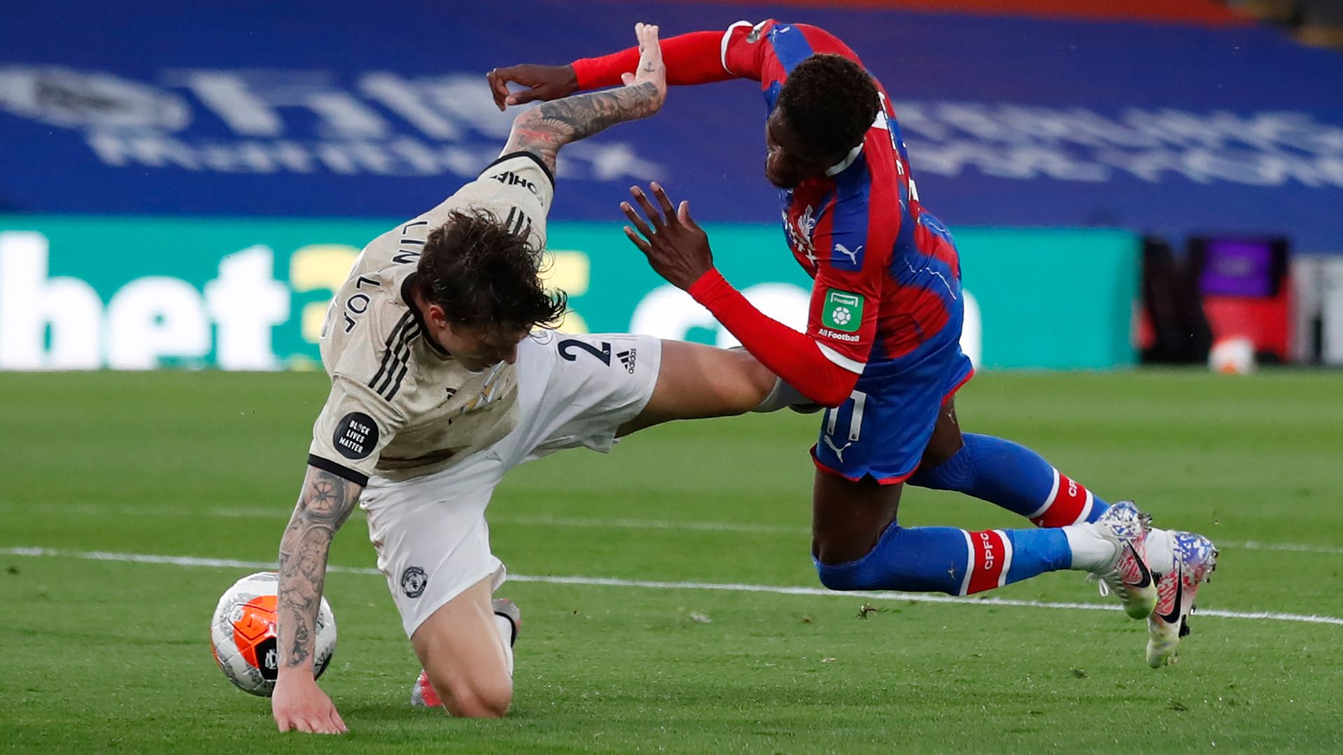 Ole: Zaha decision correct; Roy bemoans luck