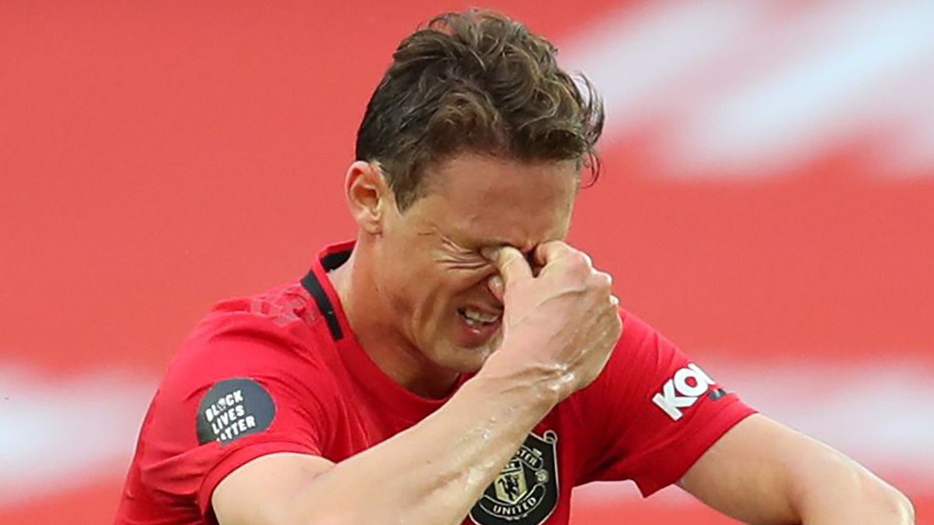 Are Man Utd dipping at the wrong time?