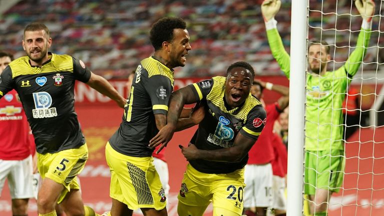Obafemi wheels away after in delight as Southampton moved onto 45 points