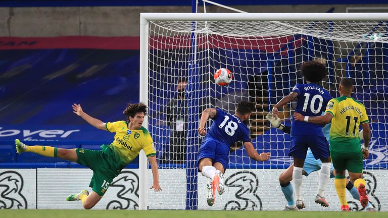 Olivier Giroud flings himself at Christian Pulisic's cross to score the only goal