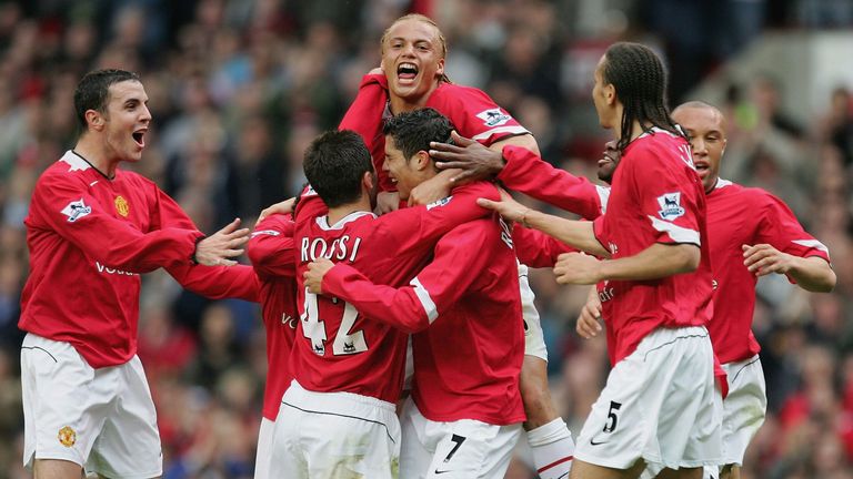 Esta no es la primera vez que Man Utd necesita una victoria final para clasificarse para la fase de grupos de la Liga de Campeones: tuvieron que vencer a Charlton en 2006