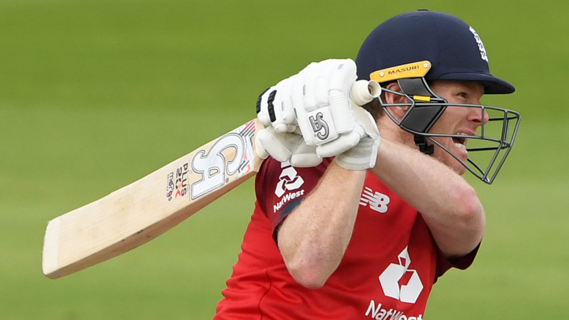 Who is England's finisher in T20 cricket?