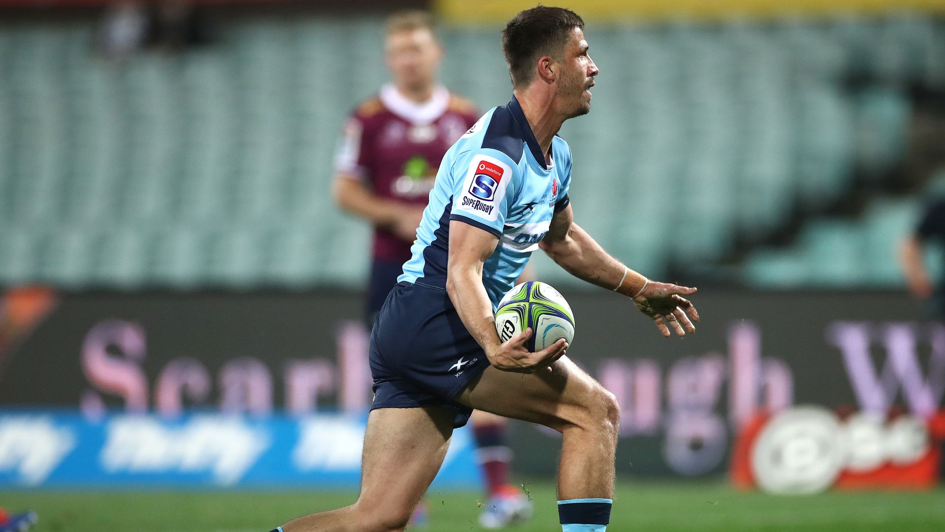Waratahs hammer woeful Reds
