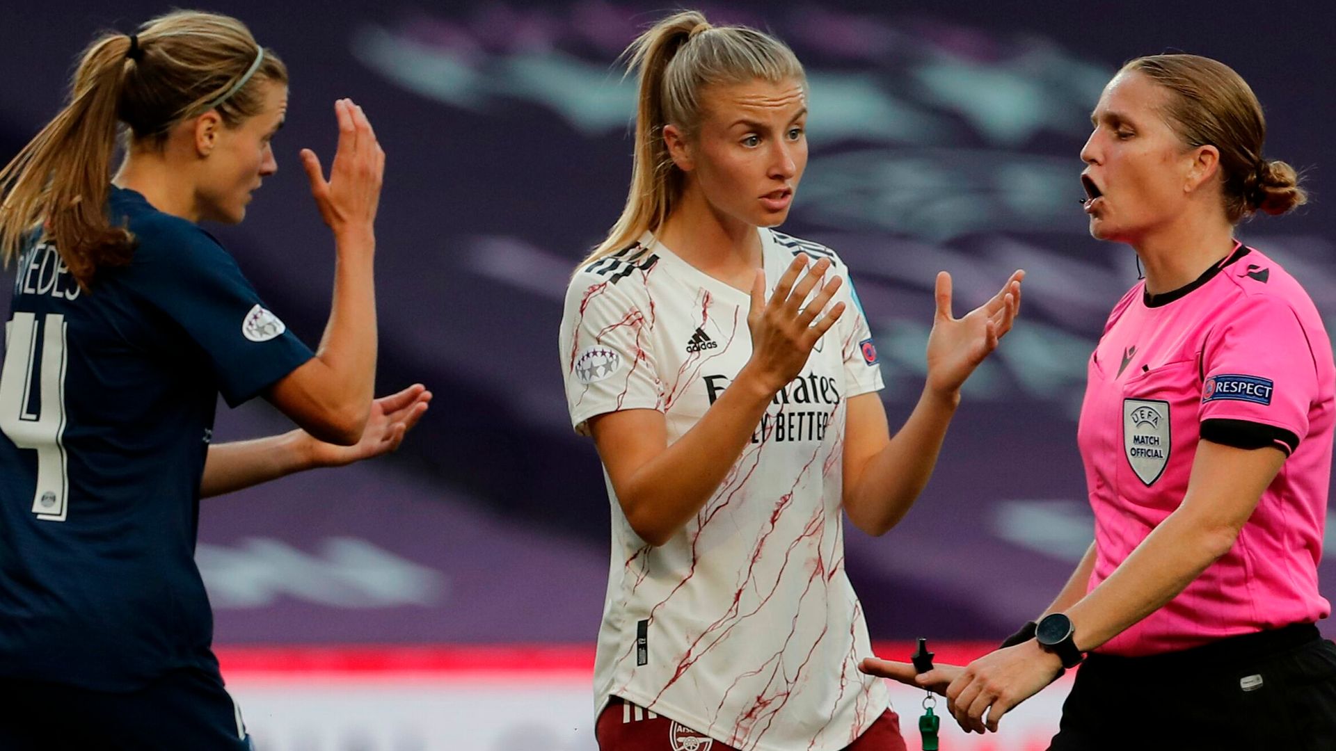 Arsenal Women dumped out by PSG