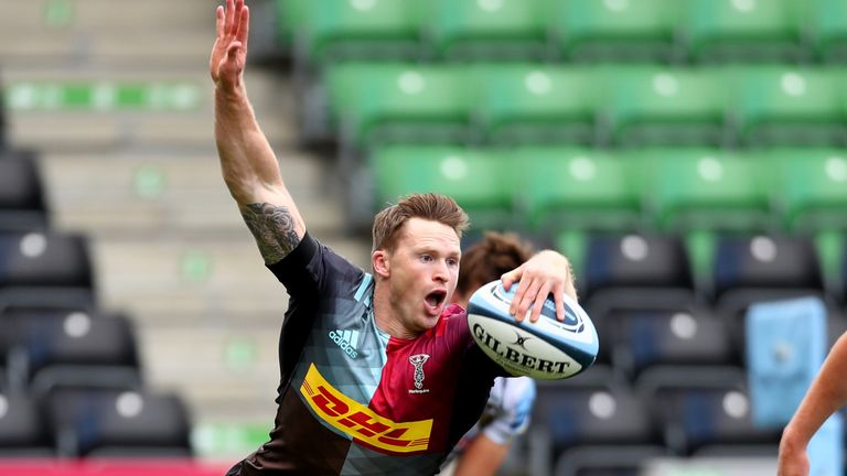 Chris Ashton was among the tryscorers as Harlequins inflicted a costly defeat on Northampton 