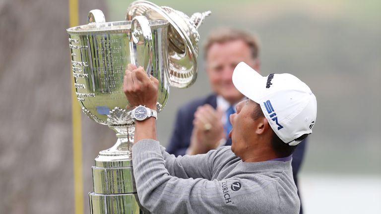 Morikawa saw the lid fall off the Wanamaker Trophy after receiving his prize for winning the PGA Championship! 
