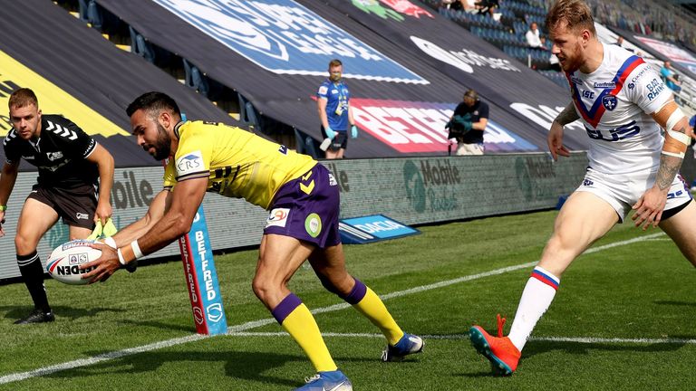 Bevan French scores Wigan's second try