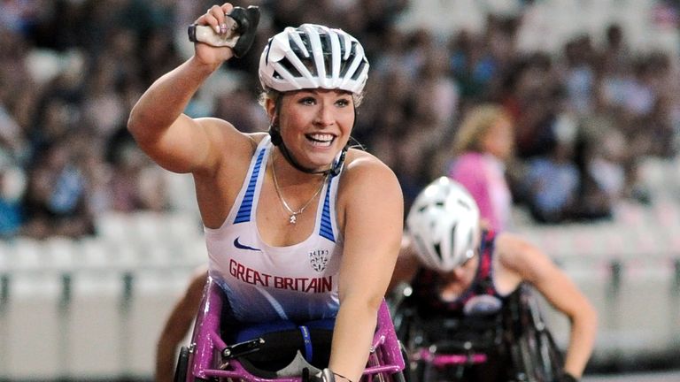 Samantha Kinghorn celebrates after setting a new world record in the Women’s 200m T53 at the World Championships in 2017
