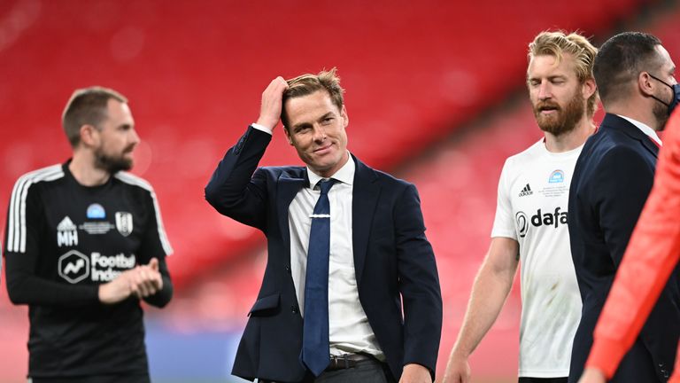 Scott Parker llevó al Fulham de regreso a la Premier League a través de los play-offs a la primera pregunta.
