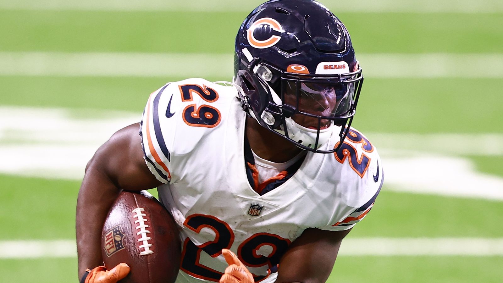 Tarik Cohen tears ACL as Chicago Bears could lose running back for