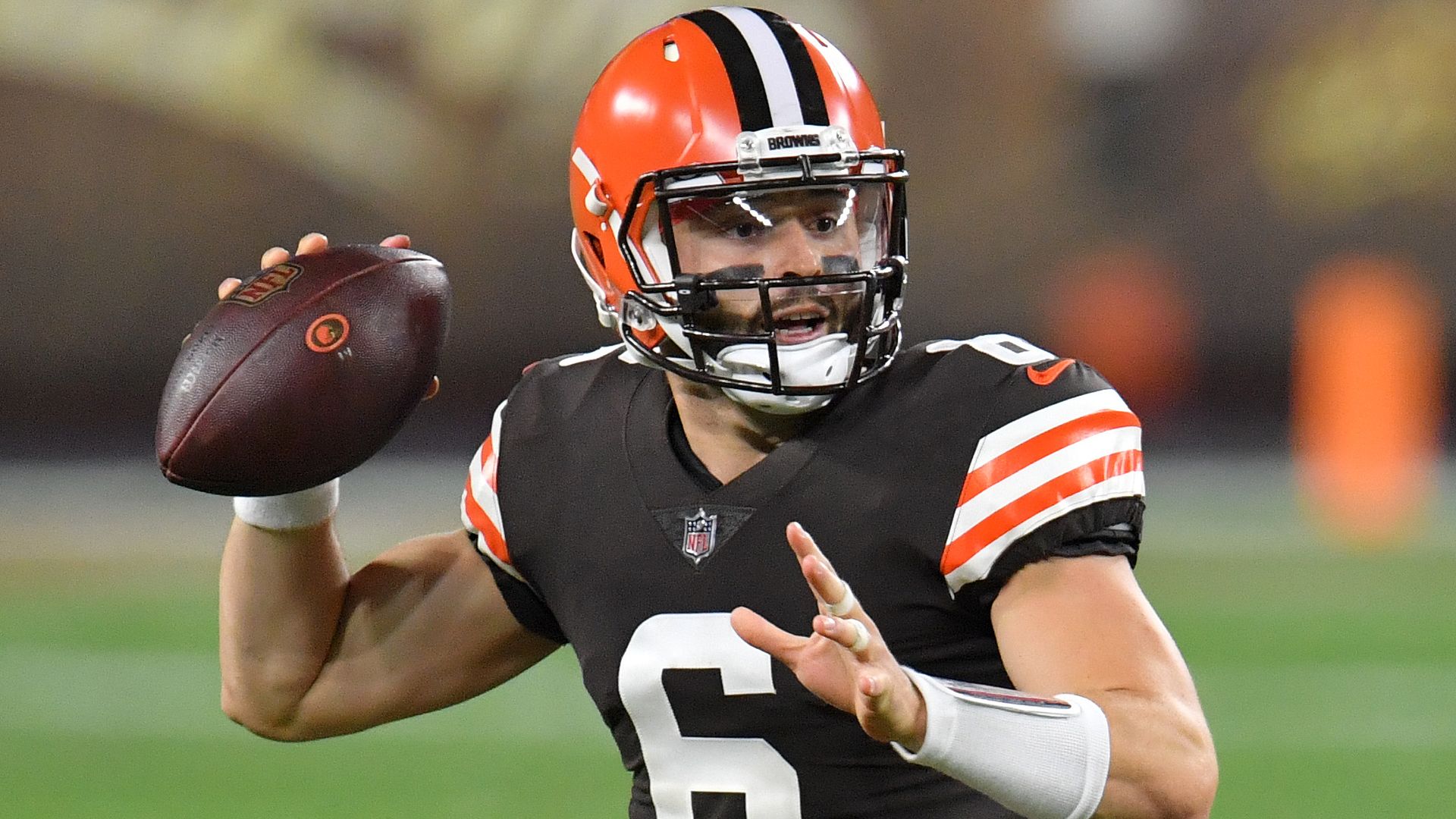 Mayfield, Chubb lead Browns past Bengals