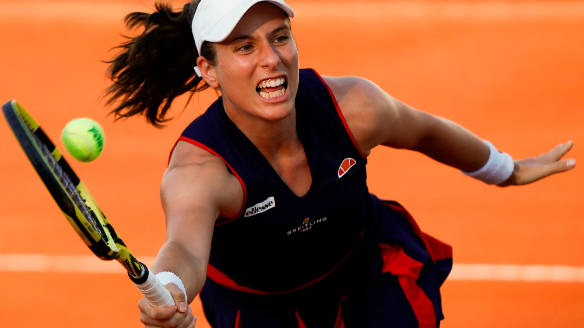 Konta eases past Bego in Rome