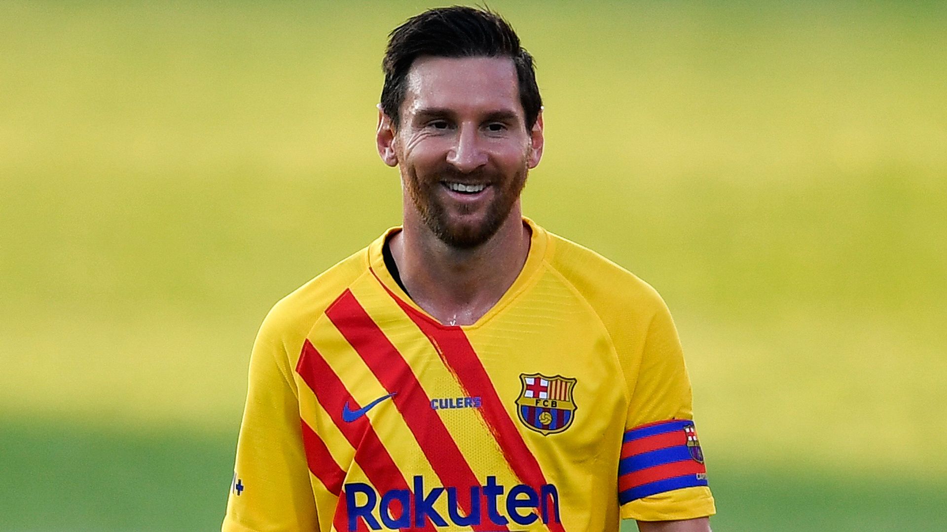 Messi beats Ronaldo to top footballers' rich list