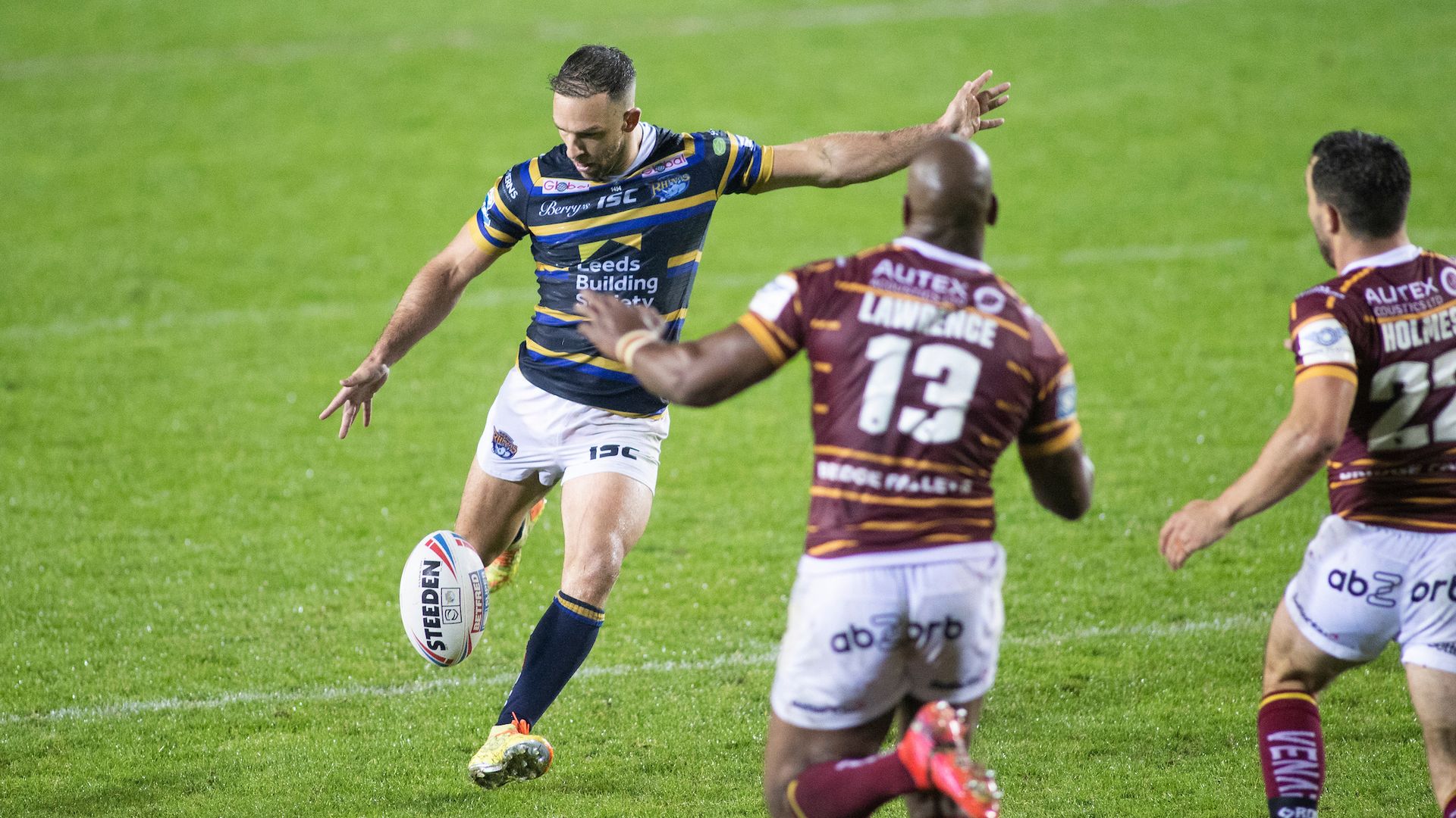 Gale breaks Huddersfield hearts again