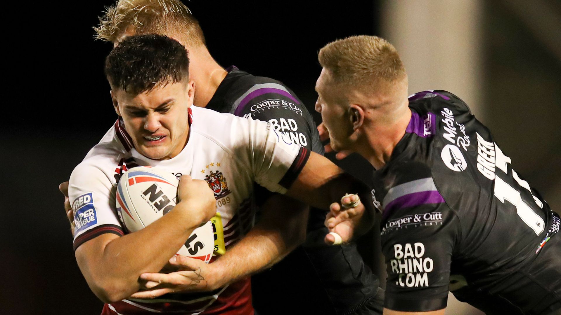 Wigan see off Wakefield to go second