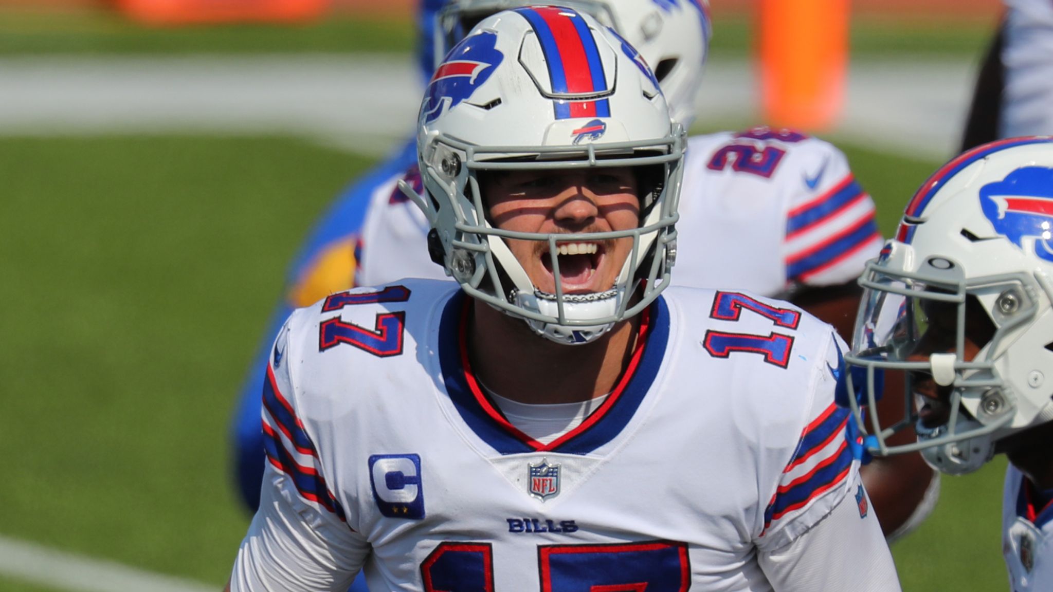 Bills rally to beat Rams 35-32 after blowing 25-point lead - The