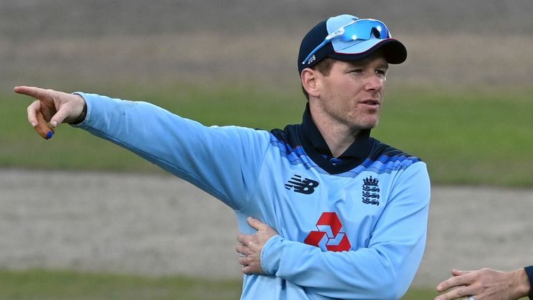 Eoin Morgan says England were beaten by the better side in the third ODI